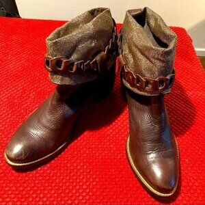 KARSTON Sz 39 Golden Fabric Folded  Top w/ Embellishment Band Almond Toe Booties